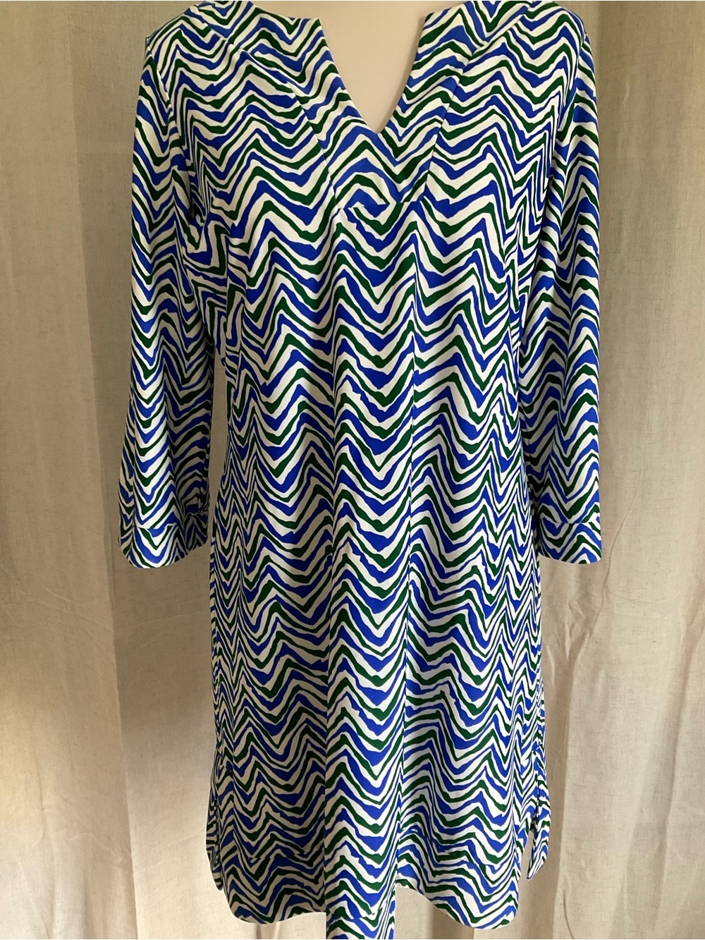 Jude Connally L Blue Green Chevron Print Stretch Knit Shift Dress USA Made - Picture 2 of 7